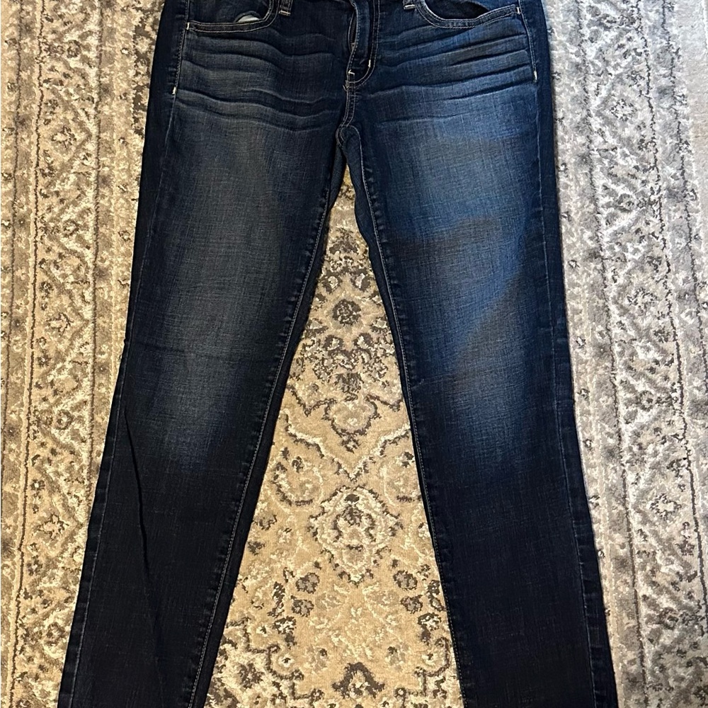 American Eagle - Dark Wash Jean